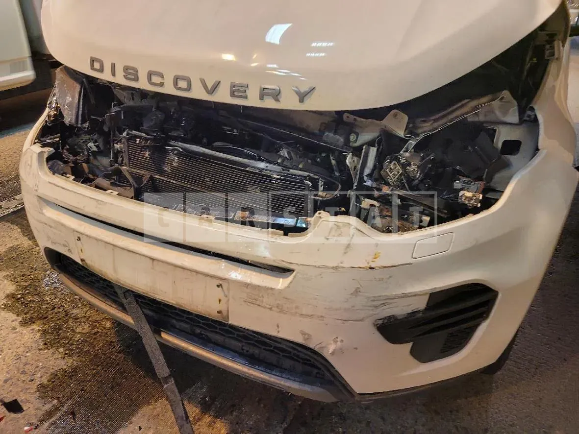 Photo 2 of 3: 2016 Land Rover Discovery Sport 2.0d, VIN SALCA2BN2GH591290 — Korean insurance auction