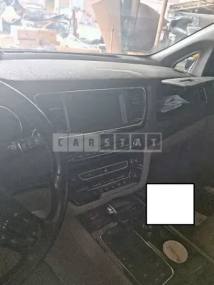 Photo 2 of 5: 2018 Kia Carnival, VIN KNHMF37ABJS429492 — Korean insurance auction