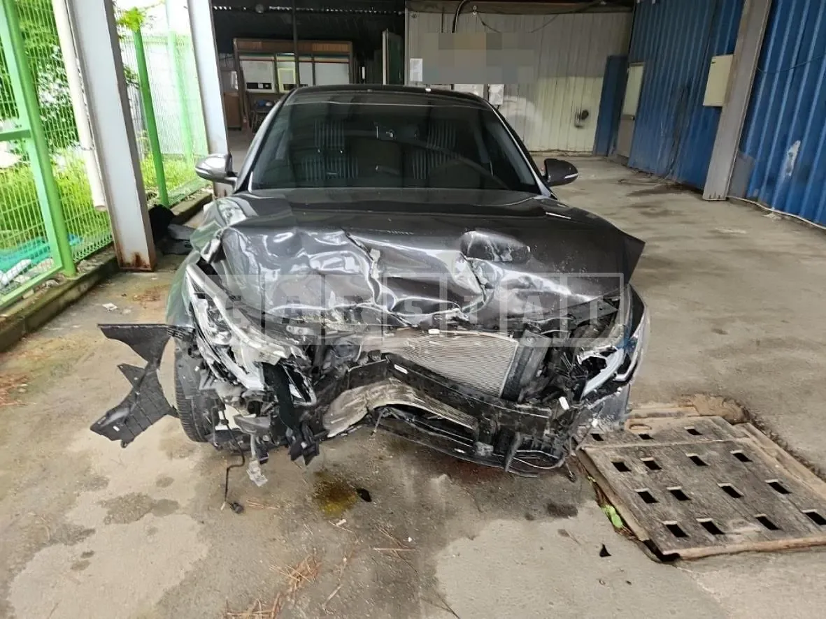 Photo 2 of 16: 2019 Kia K5 LPG — Korean insurance auction