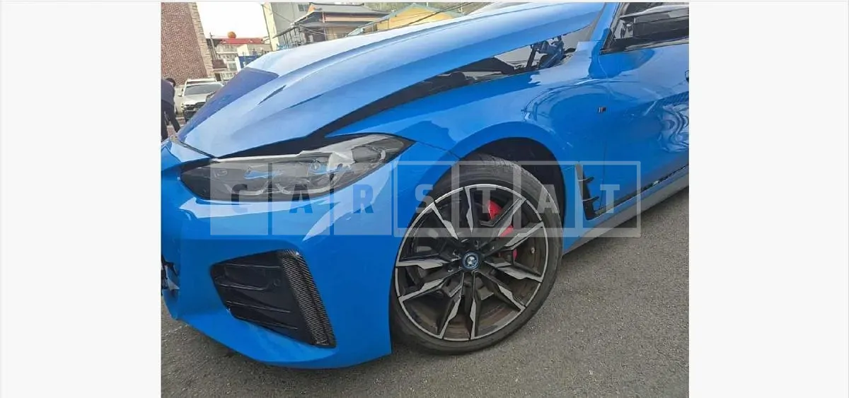Photo 2 of 53: 2023 BMW i4 M50 — Korean insurance auction