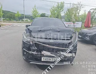 Photo 2 of 31: 2020 Kia Carnival — Korean insurance auction