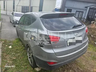 Photo 1 of 8: 2015 Hyundai Tucson ix, VIN KMHJT81VBFU088409 — Korean insurance auction