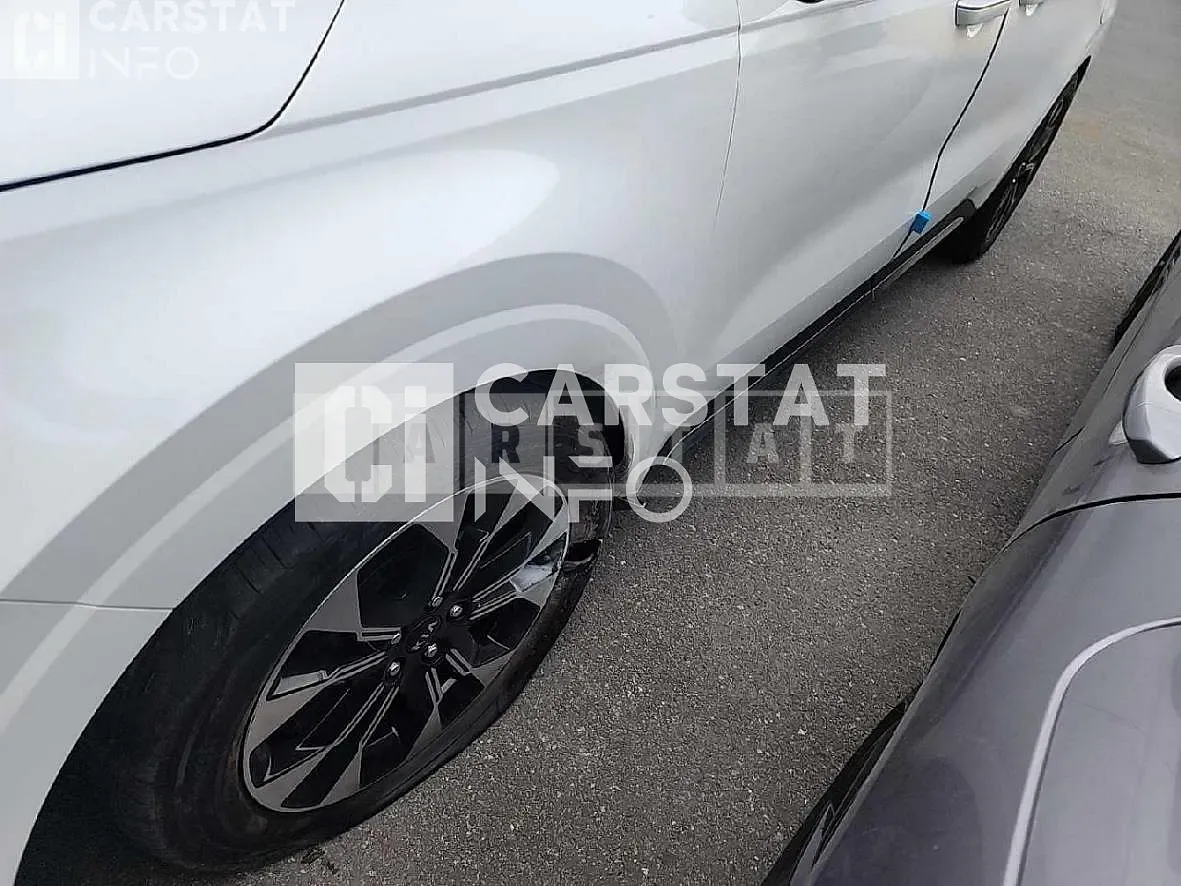 Photo 2 of 50: 2021 Kia Carnival 2.2 — Korean insurance auction