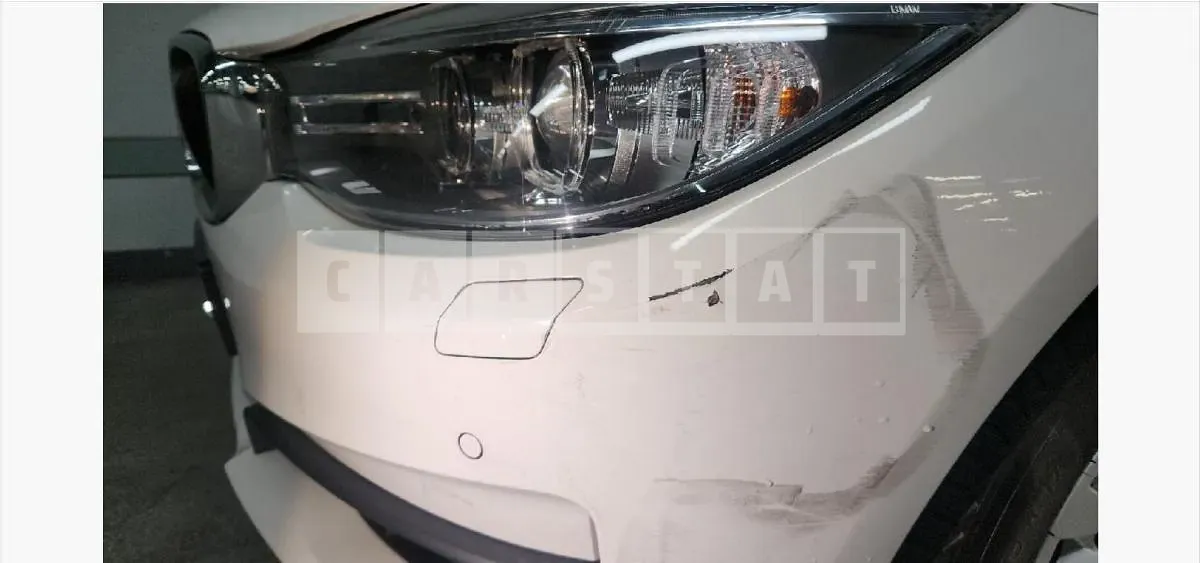 Photo 2 of 5: 2015 BMW (parts) 320d xDrive Headlamp — Korean insurance auction
