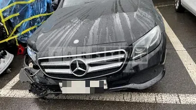 Photo 1 of 16: 2017 Mercedes-Benz E220 d — Korean insurance auction