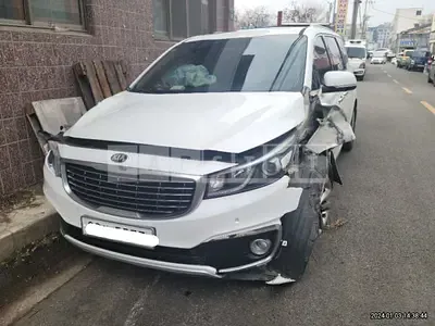 Photo 1 of 19: 2016 Kia Carnival, VIN KNAMC81ABGS086147 — Korean insurance auction