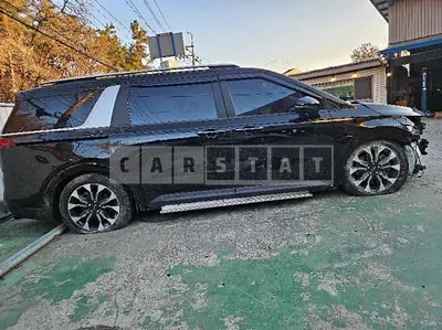 Photo 1 of 14: 2023 Kia Carnival — Korean insurance auction