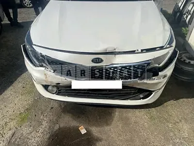 Photo 1 of 11: 2018 Kia K5, VIN KNAGU416BJA236156 — Korean insurance auction