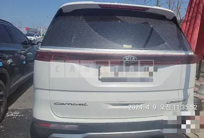 Photo 1 of 60: 2021 Kia Carnival 2.2, VIN KNANE81BBMS073945 — Korean insurance auction