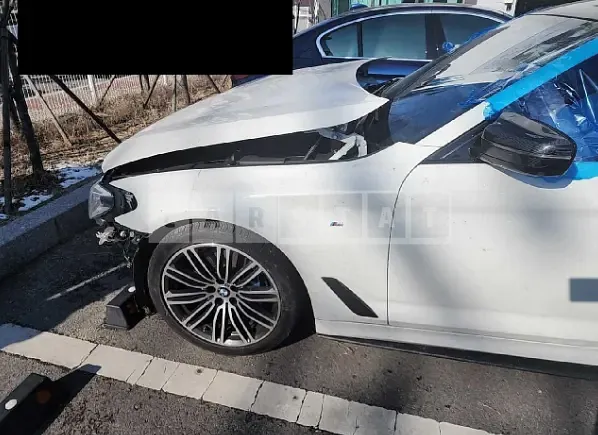 Photo 2 of 13: 2020 BMW 530i M Sport Package, VIN WBAJR5100LCE38364 — Korean insurance auction