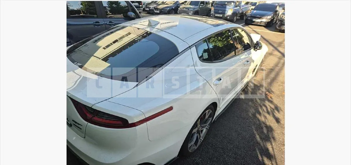 Photo 2 of 21: 2018 Kia Stinger AWD — Korean insurance auction