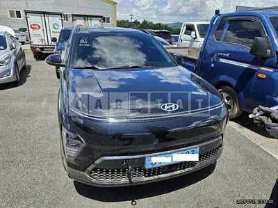 Photo 1 of 30: 2023 Hyundai Kona Electric — Korean insurance auction