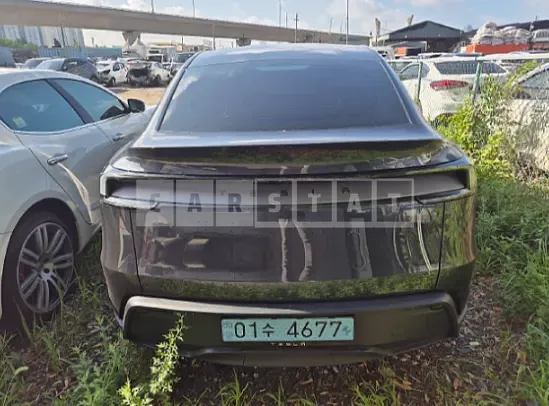 Photo 2 of 26: 2025 Tesla Model Y RWD — Korean insurance auction