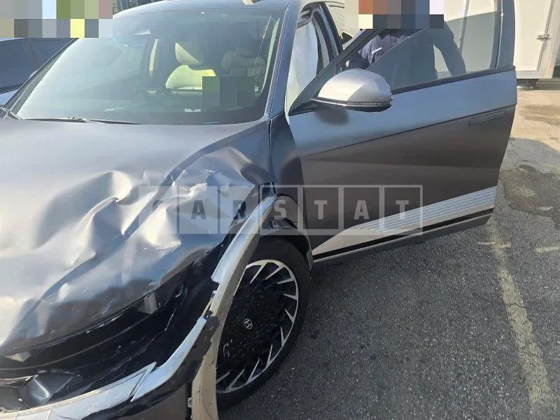 Photo 2 of 18: 2021 Hyundai IONIQ 5 Long Range Electric Car — Korean insurance auction