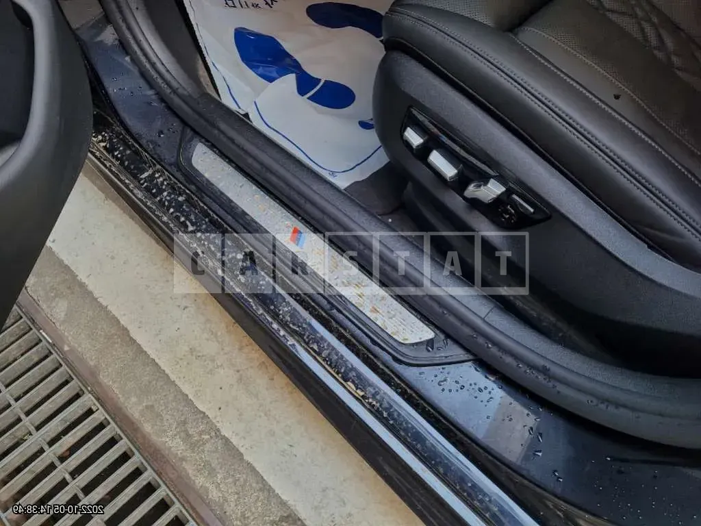 Photo 2 of 9: 2022 BMW 530i, VIN WBA71BH05NCH89053 — Korean insurance auction
