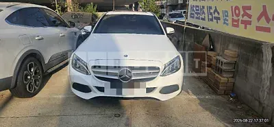 Photo 1 of 6: 2018 Mercedes-Benz C200 — Korean insurance auction