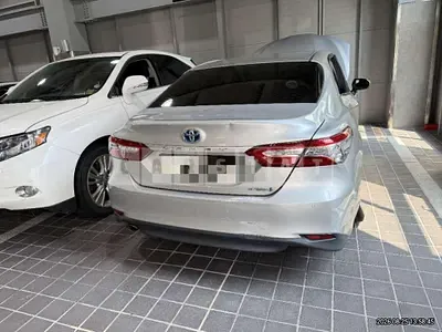 Photo 1 of 35: 2020 Toyota Camry Hybrid — Korean insurance auction
