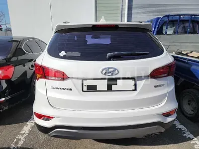 Photo 1 of 14: 2016 Hyundai Santa Fe, VIN KMHSW81UBGU605073 — Korean insurance auction
