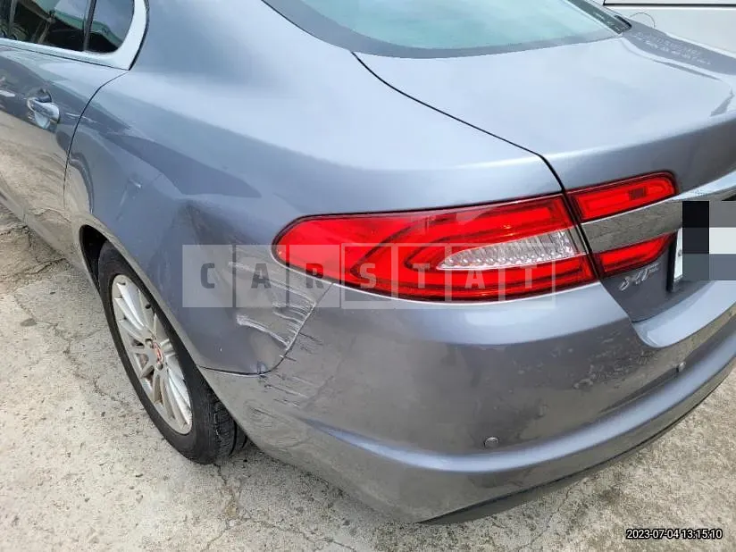 Photo 2 of 12: 2014 Jaguar XF 2.2 — Korean insurance auction
