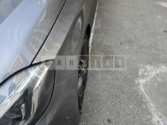 Photo 2 of 28: 2018 Mercedes-Benz A200 — Korean insurance auction