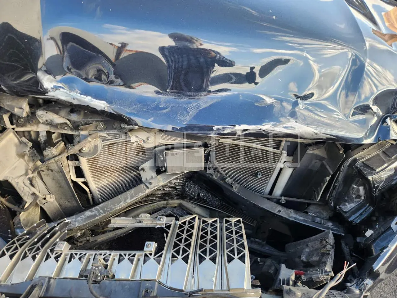 Photo 2 of 24: 2019 Kia K7, VIN KNALC41BBLA190370 — Korean insurance auction