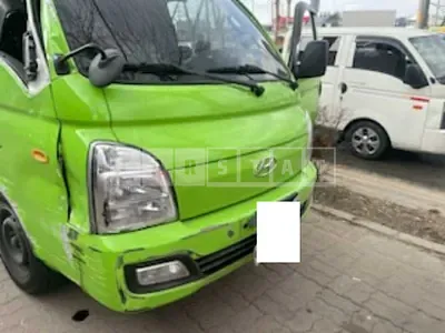 Photo 1 of 18: 2019 Bentley Hyundai Korea Three Axis 1 Ton Long Body Truck, VIN KMFZCX7KBLU719461 — Korean insurance auction