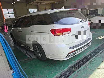 Photo 1 of 28: 2016 Kia Carnivals — Korean insurance auction