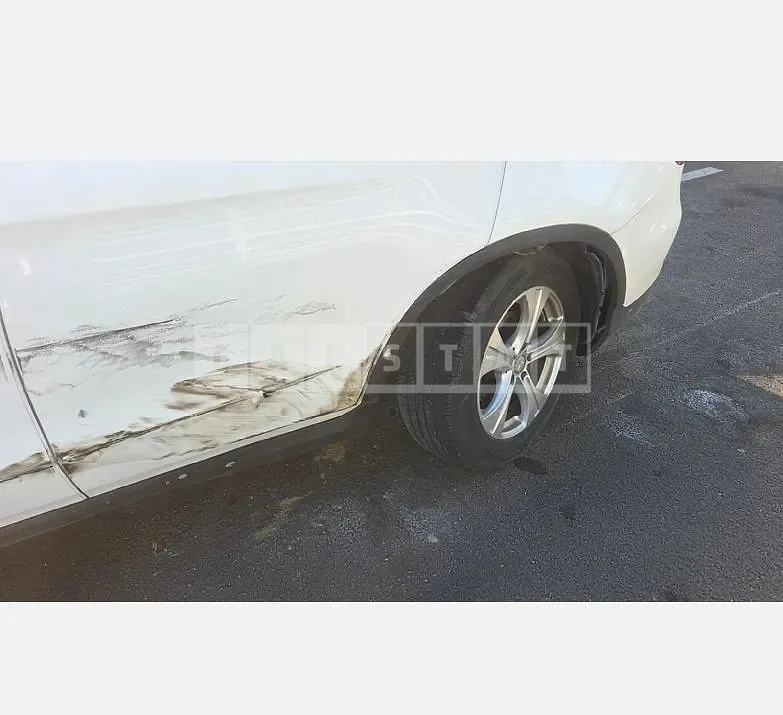 Photo 2 of 15: 2016 Mercedes-Benz GLC220 d 4Matic — Korean insurance auction