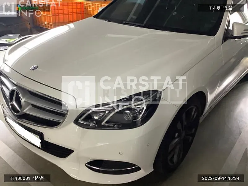 Photo 2 of 15: 2015 Mercedes-Benz E300 4Matic, VIN WDDHF8BB7GB267428 — Korean insurance auction