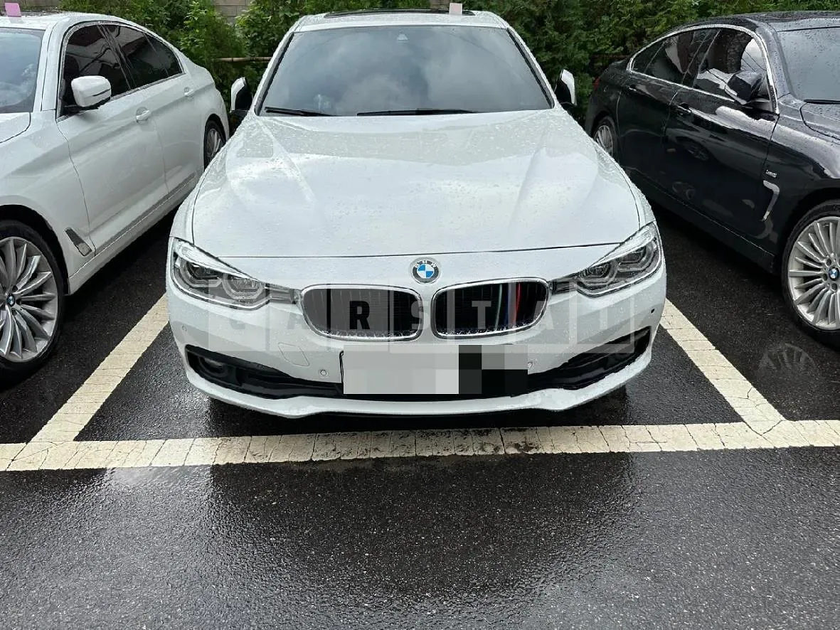 Photo 2 of 4: 2017 BMW (parts) 320d xDrive Light — Korean insurance auction