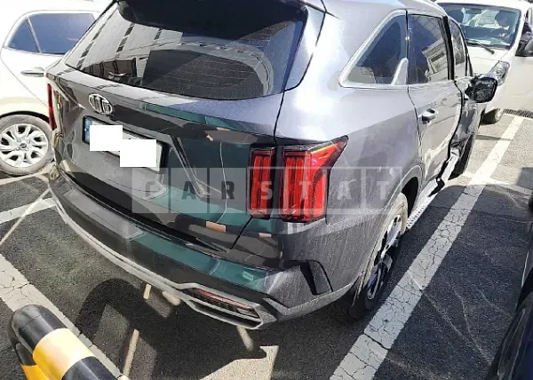 Photo 2 of 20: 2021 Kia Sorento, VIN KNARH81BGMA012954 — Korean insurance auction