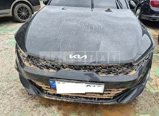 Photo 2 of 34: 2023 Kia K5 — Korean insurance auction