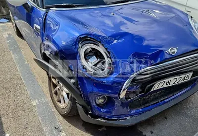 Photo 1 of 19: 2021 MINI Cooper, VIN WMWXV710XM2N38915 — Korean insurance auction