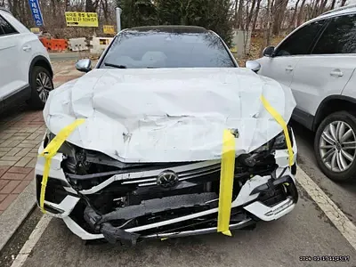 Photo 1 of 13: 2018 Volkswagen Arteon 2.0TDI, VIN WVWZZZ3HZJE512687 — Korean insurance auction