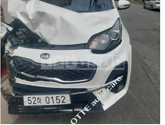 Photo 2 of 9: 2019 Kia Sportage, VIN KNAPN813BKK640676 — Korean insurance auction