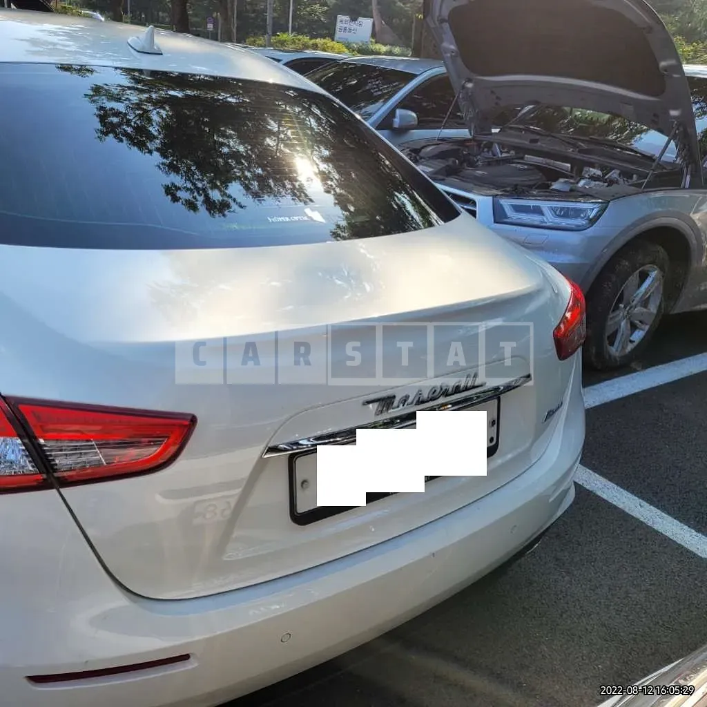 Photo 2 of 8: 2018 Maserati Ghibli, VIN ZAM57XSGXJ1269103 — Korean insurance auction