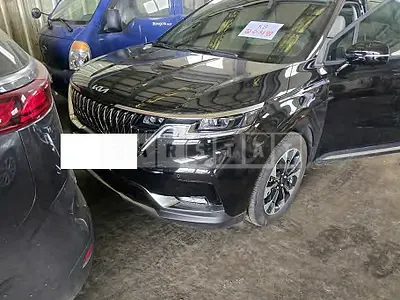 Photo 1 of 8: 2023 Kia Carnival — Korean insurance auction