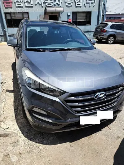Photo 1 of 14: 2016 Hyundai Tucson — Korean insurance auction