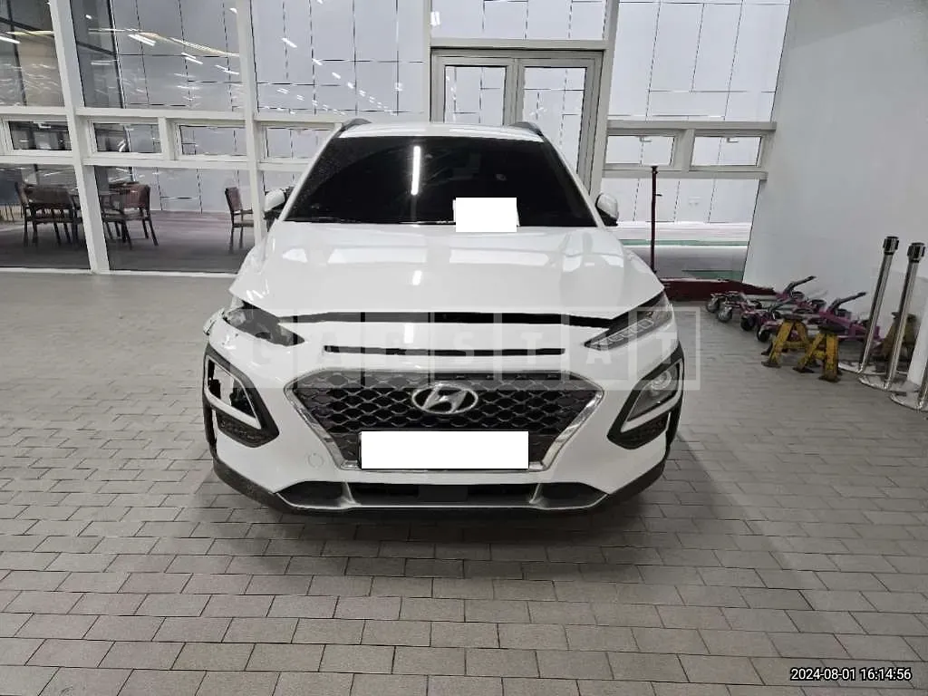 Photo 2 of 10: 2020 Hyundai Kona — Korean insurance auction