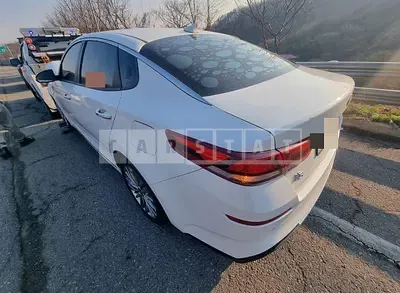 Photo 1 of 7: 2018 Kia K5 2.0, VIN KNAGU411BKA283583 — Korean insurance auction
