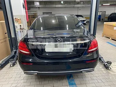 Photo 1 of 12: 2019 Mercedes-Benz E220d — Korean insurance auction