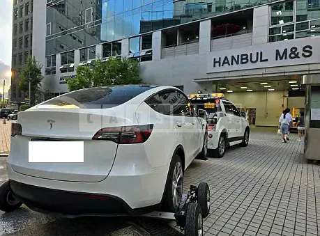 Photo 2 of 12: 2023 Tesla Model Y RWD — Korean insurance auction