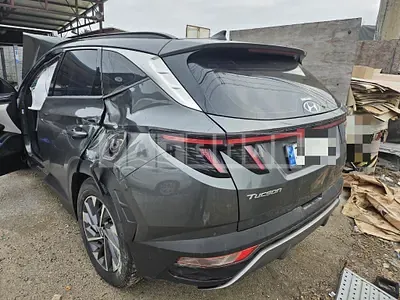 Photo 1 of 6: 2020 Hyundai Tucson Hybrid, VIN KMHJE811BMU002855 — Korean insurance auction