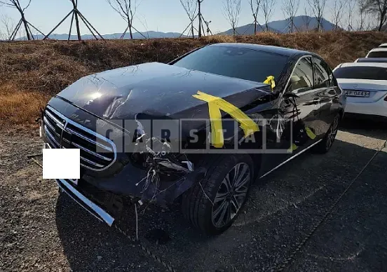 Photo 2 of 23: 2023 Mercedes-Benz E 350 4Matic, VIN W1KZF8GBXPB112790 — Korean insurance auction