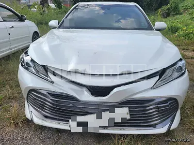 Photo 1 of 12: 2017 Toyota Camry Hybrid, VIN JTNB21HK3J3001105 — Korean insurance auction