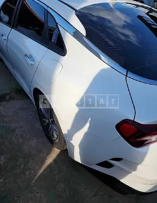 Photo 2 of 12: 2020 Kia K5 — Korean insurance auction