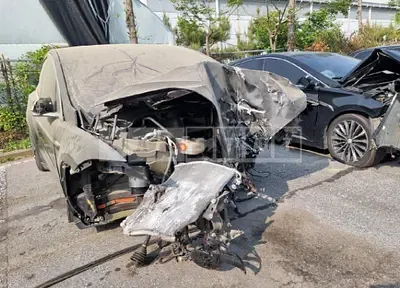 Photo 1 of 34: 2020 Tesla Model X, VIN 5YJXCDE29LF287173 — Korean insurance auction