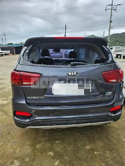 Photo 1 of 19: 2019 Kia Sorento — Korean insurance auction