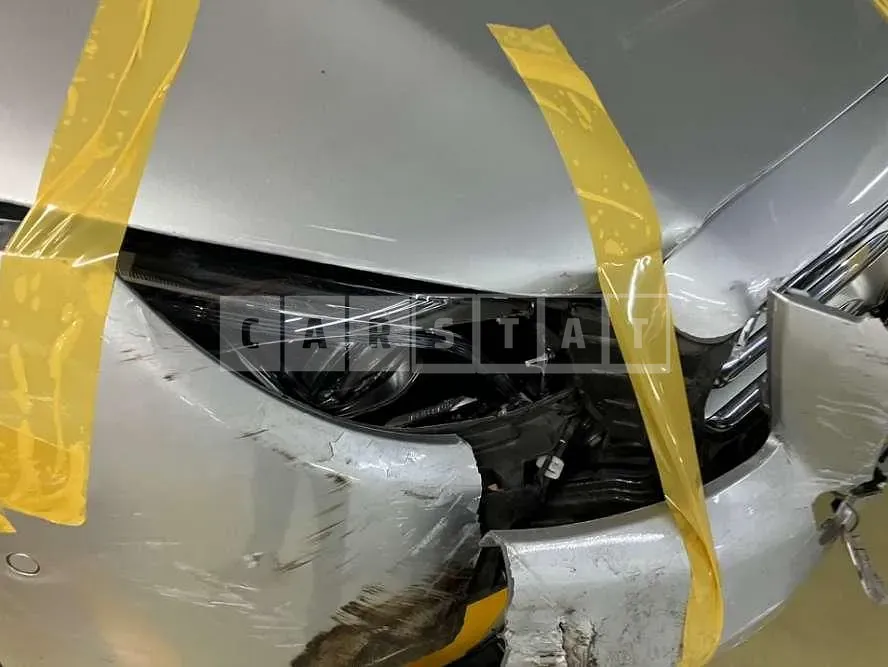 Photo 2 of 25: 2017 Mercedes-Benz E220 d — Korean insurance auction