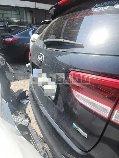 Photo 1 of 10: 2016 Kia Sorento — Korean insurance auction